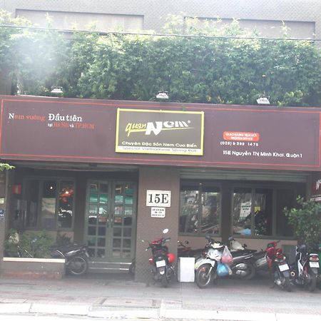 Huyen Homestay Ho Şi Min Exterior foto